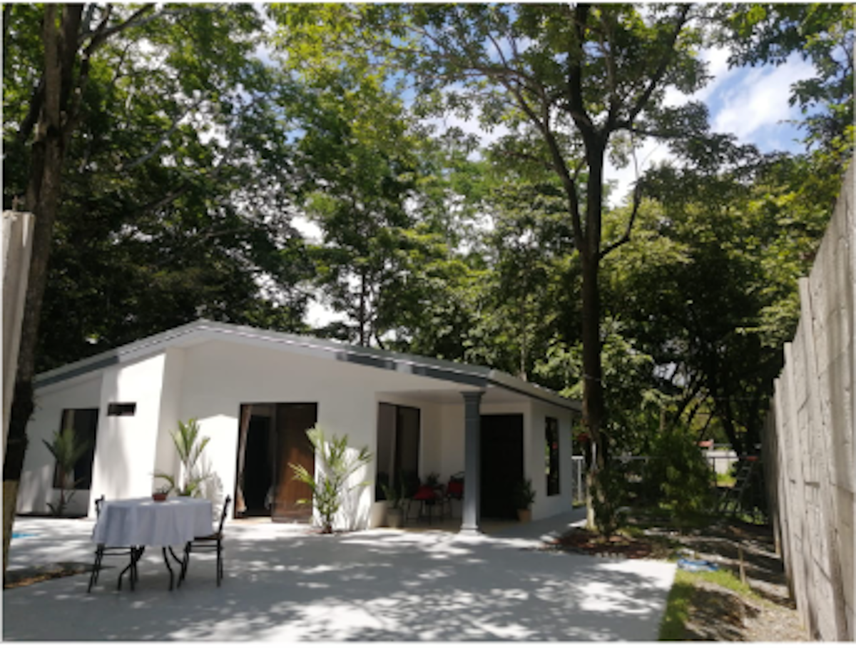 Modern home with three bedrooms, two bathrooms minutes away from the beach